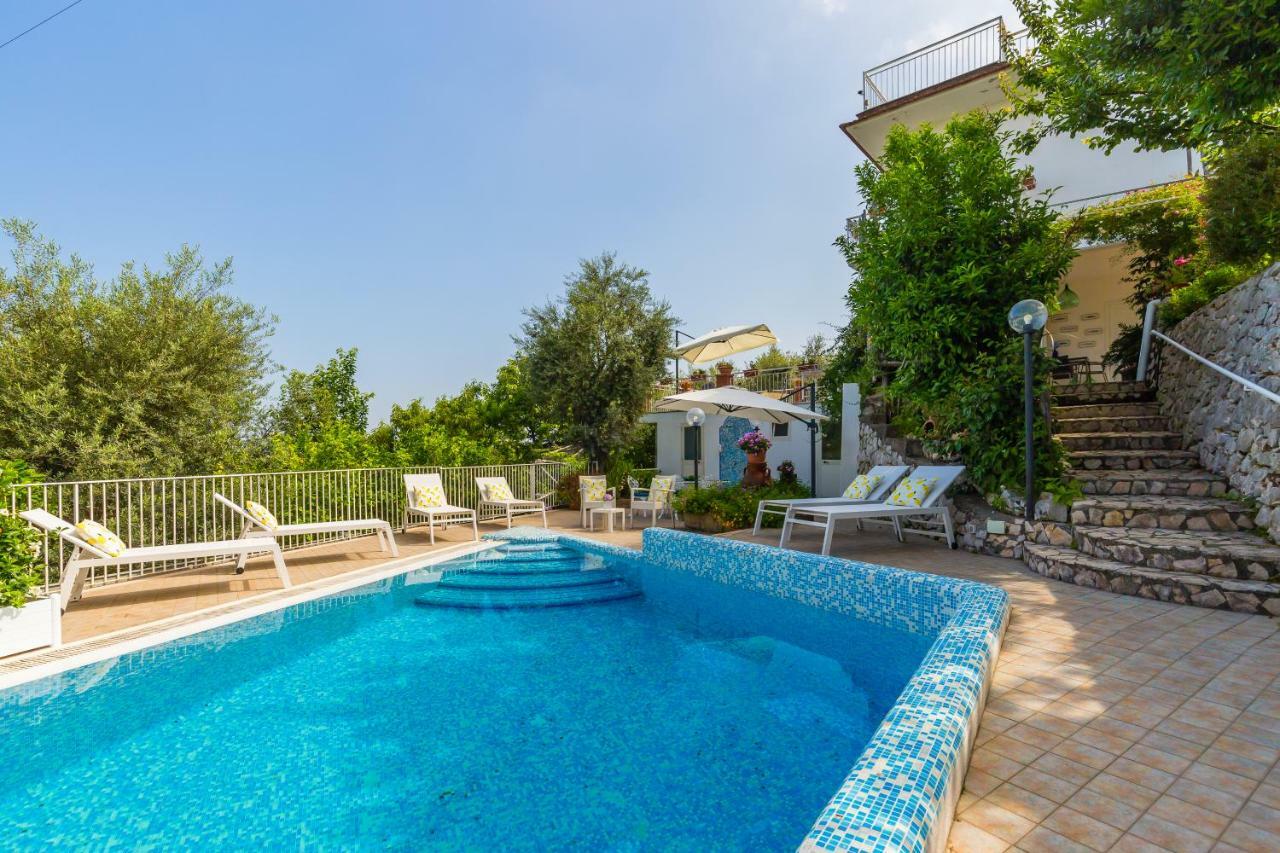Flats Villa Sorrento